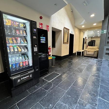 Center Sevilla Confort 6 Экстерьер фото